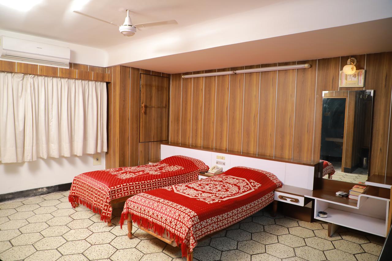 Hotel Srilakshmi 코임바토르 외부 사진