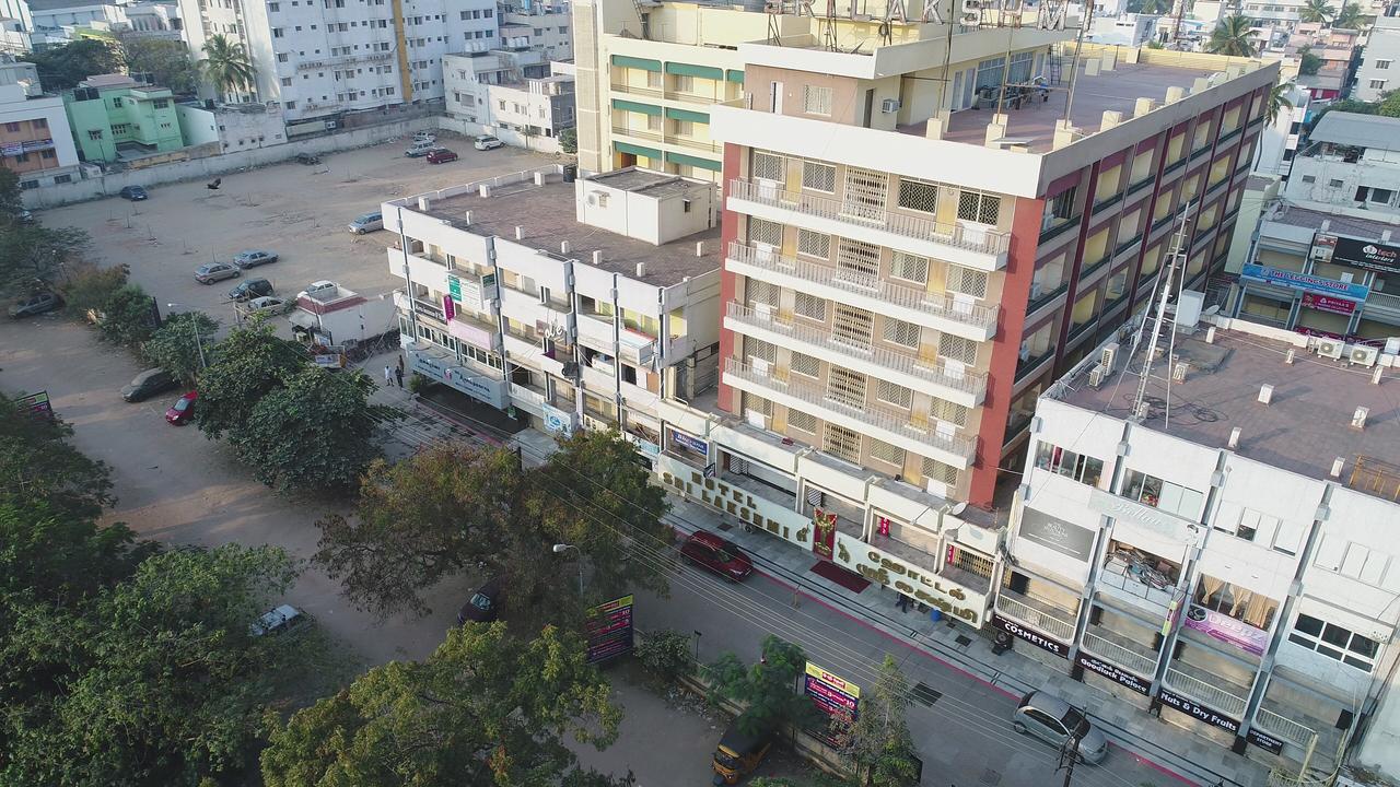 Hotel Srilakshmi 코임바토르 외부 사진