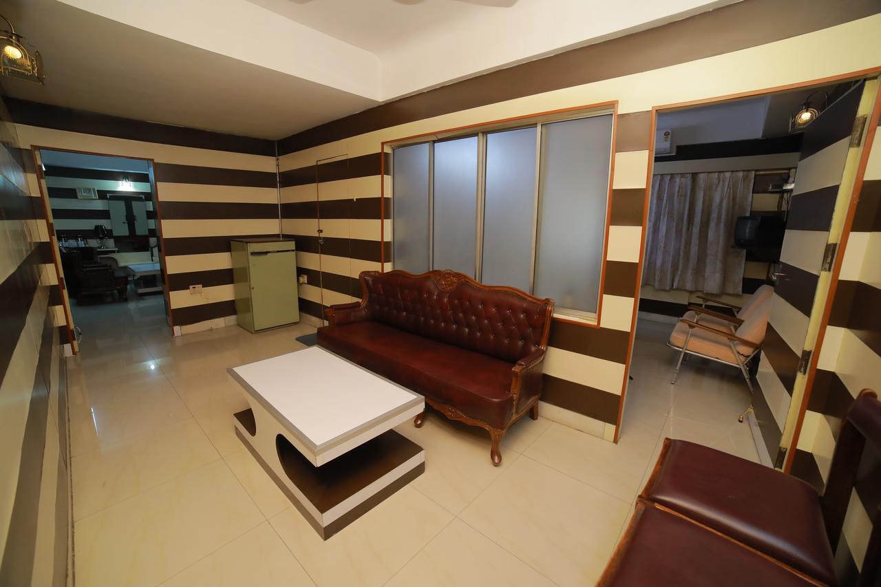 Hotel Srilakshmi 코임바토르 외부 사진
